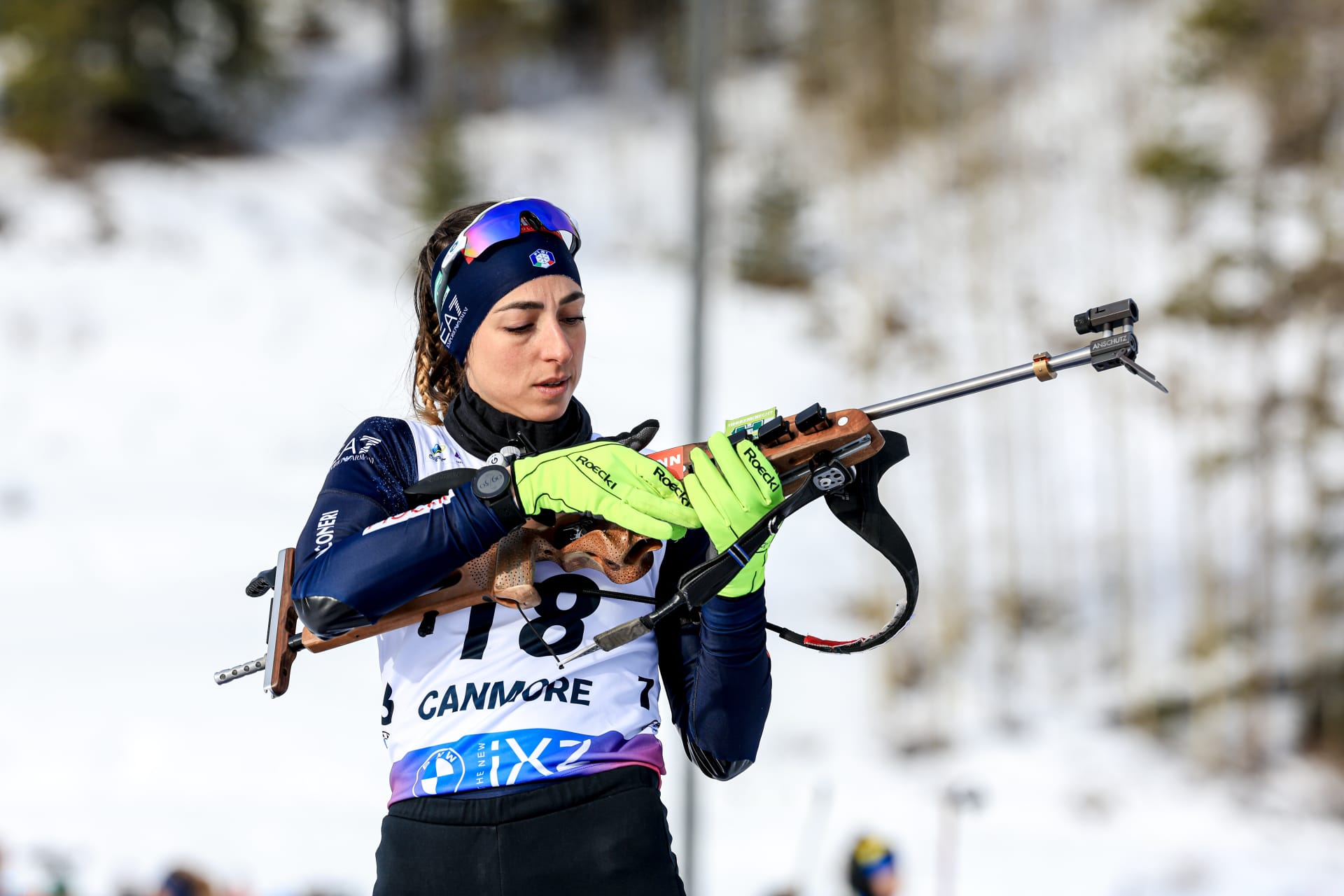 Vittozzi Sprints to Victory in Canmore